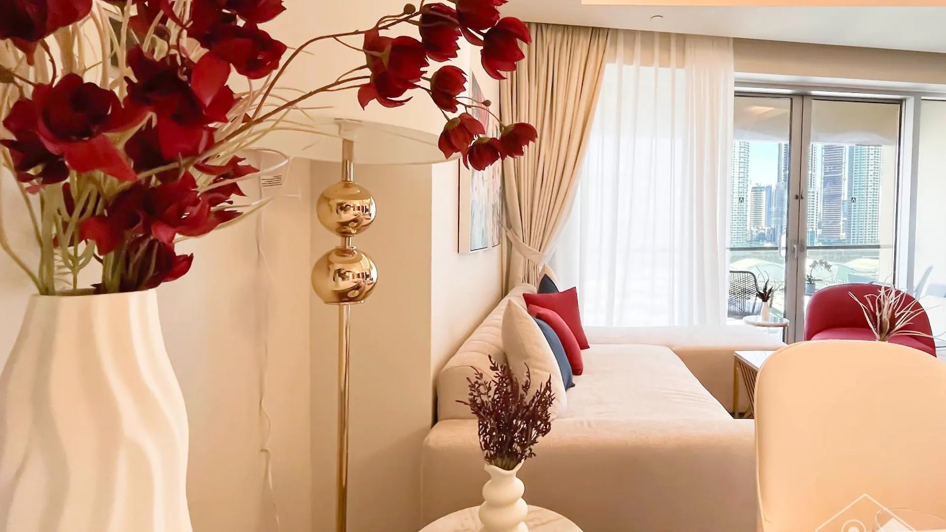 Dubai Mall Luxury 1Bedroom Balcony View Apartment